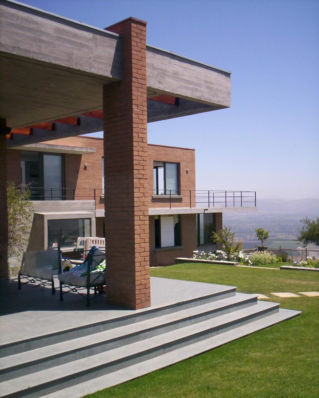 Instagram post from costa_arquitecto. This post is in position 0.